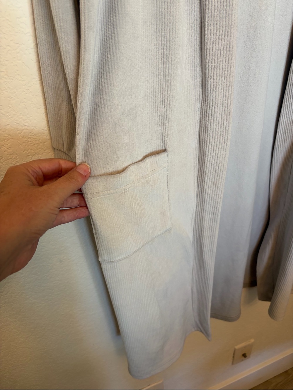 Danskin Light Gray Open-Front Long Robe Cardigan - Picture 3 of 5